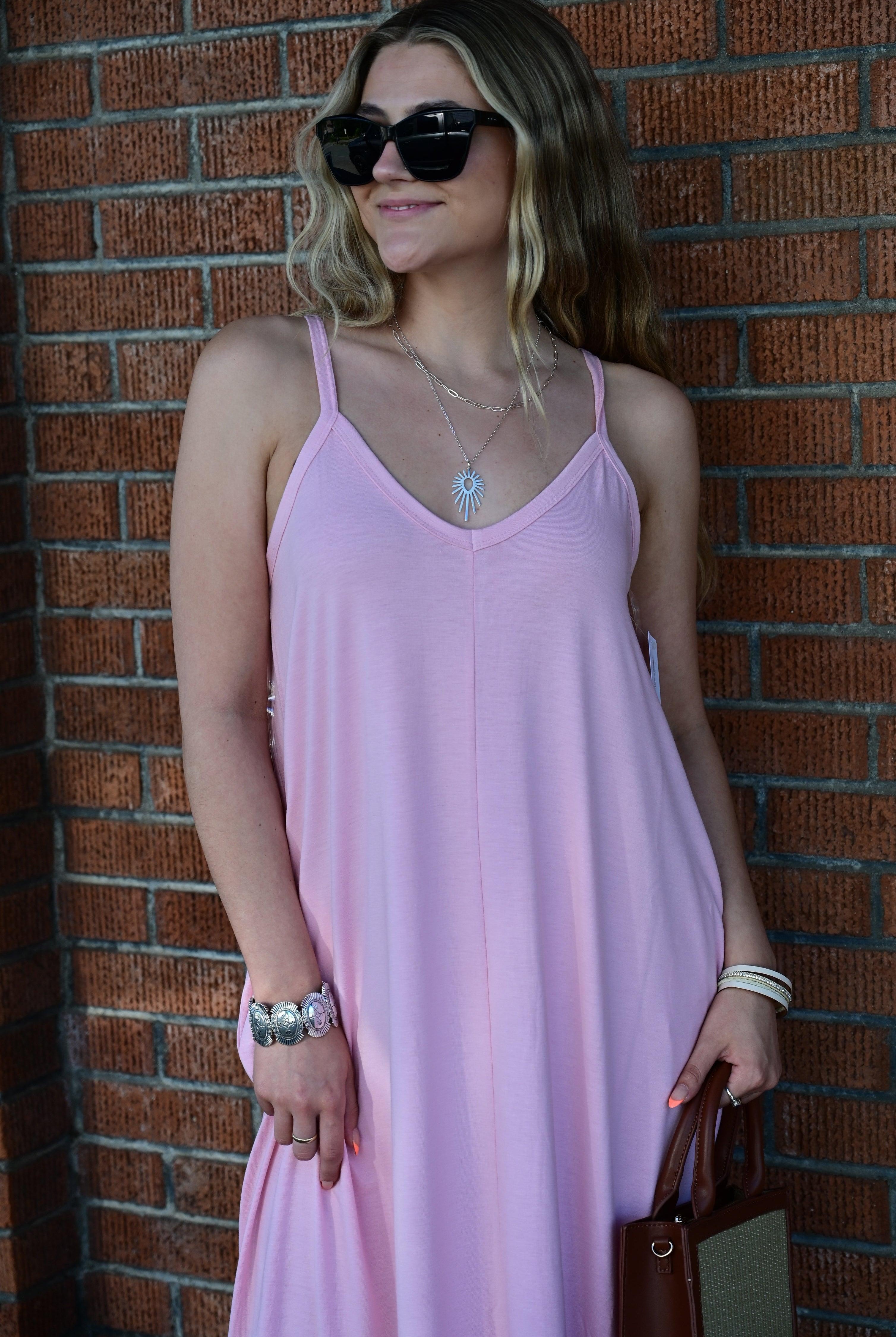 TAYLA V-NECK MAXI DRESS WITH SIDE POCKETS S-3XL - West End Boutique