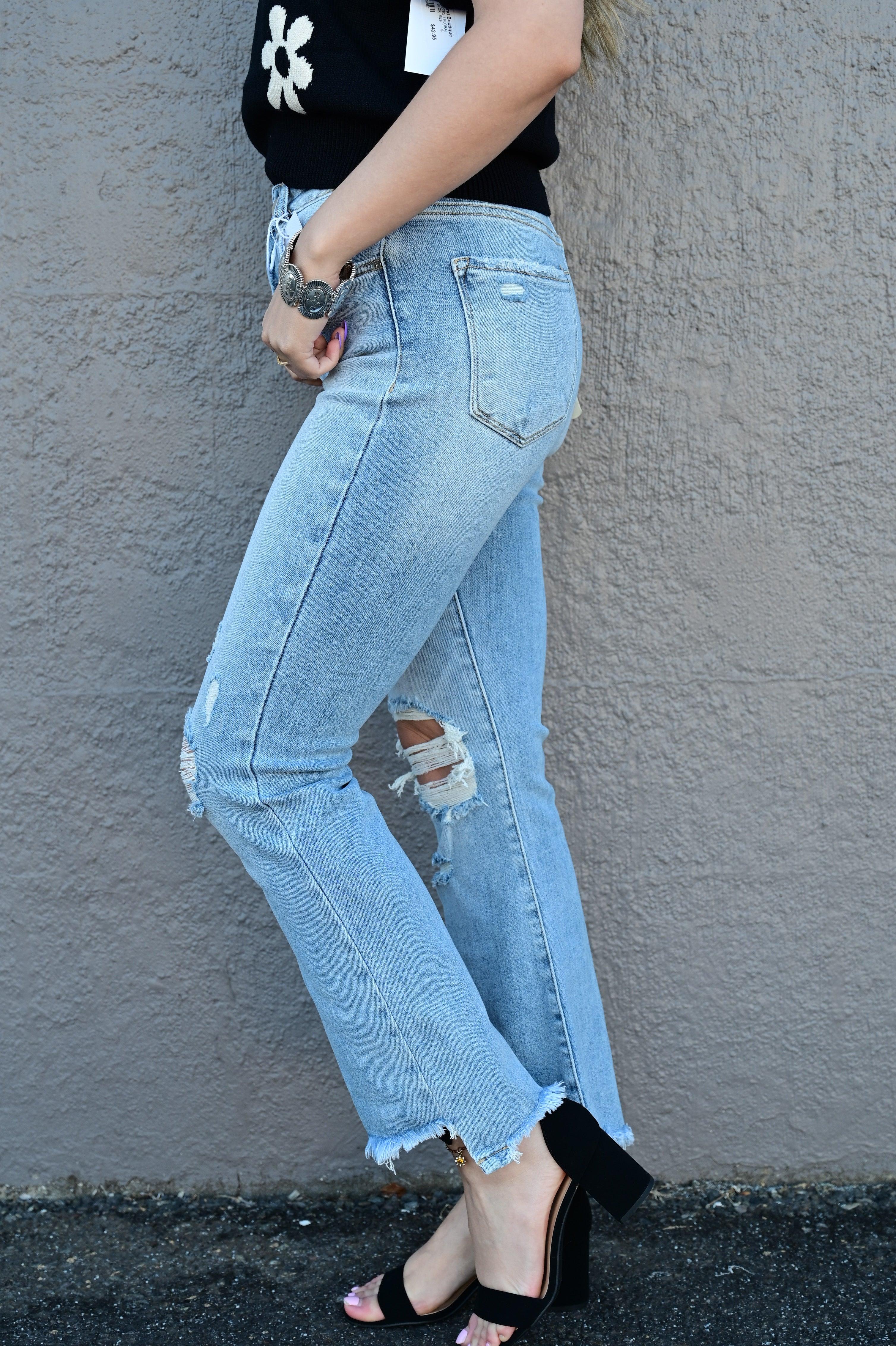 ARIK HIGH RISE CROP FLARE JEAN - West End Boutique