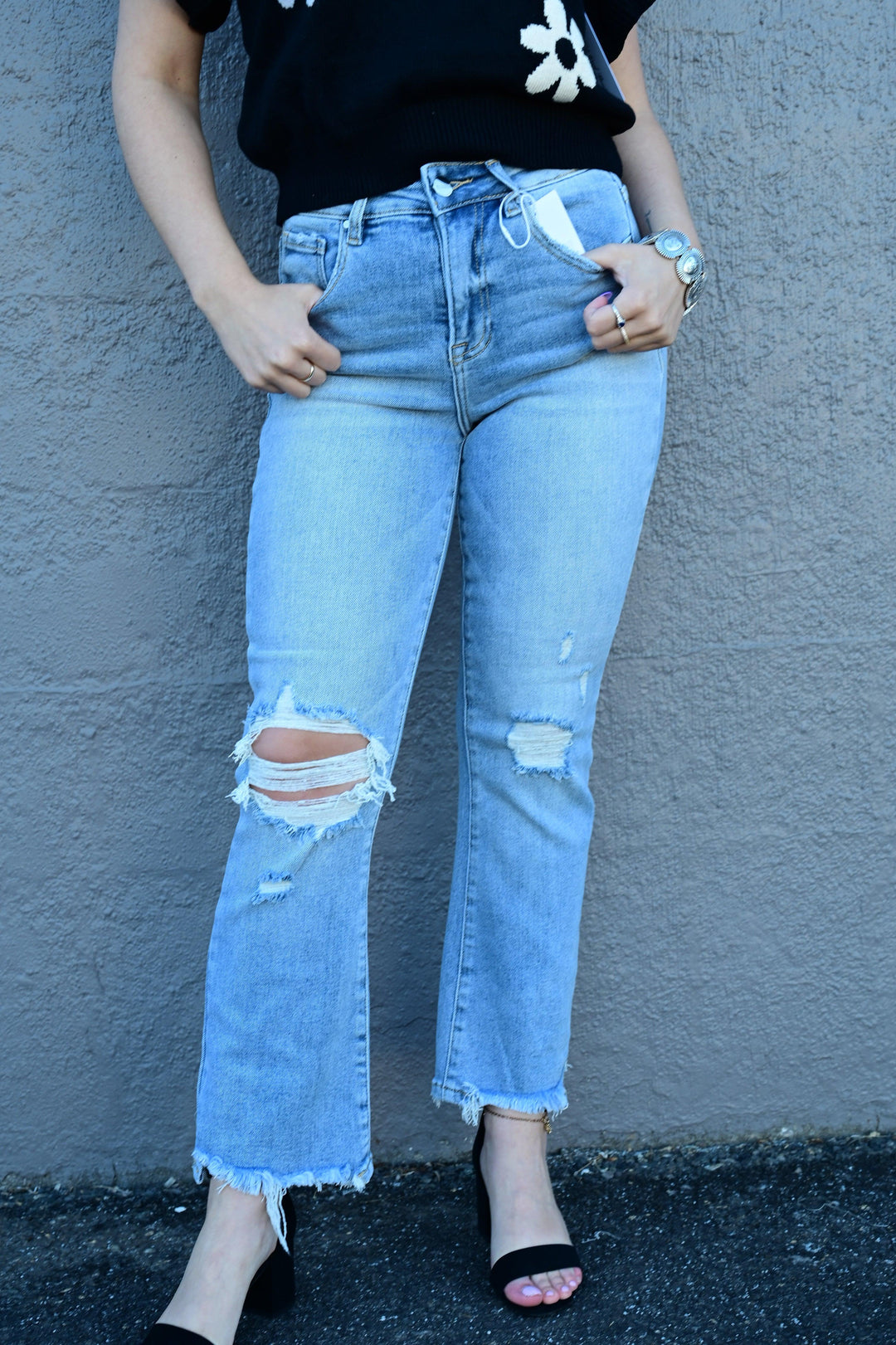 ARIK HIGH RISE CROP FLARE JEAN - West End Boutique